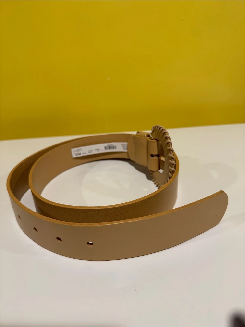 NWT Loft buckle stitch leather belt.